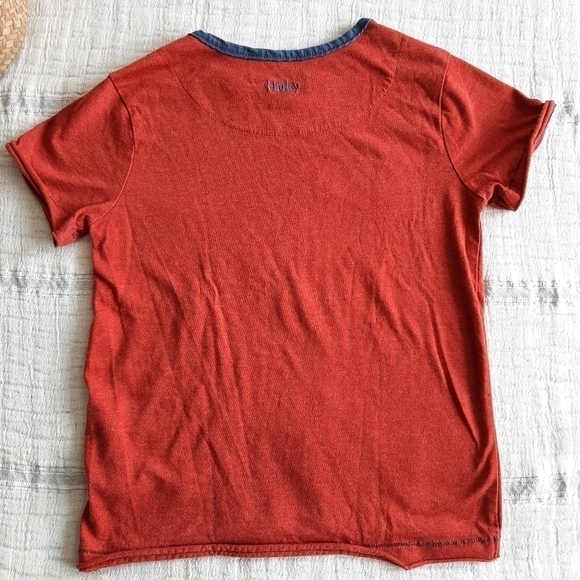 HATLEY t-shirt size 6 - Picture 2 of 9